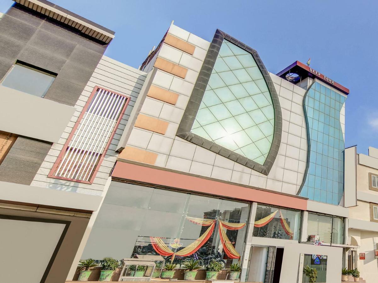 Oyo 27999 Hotel Deep Sirsa 外观 照片